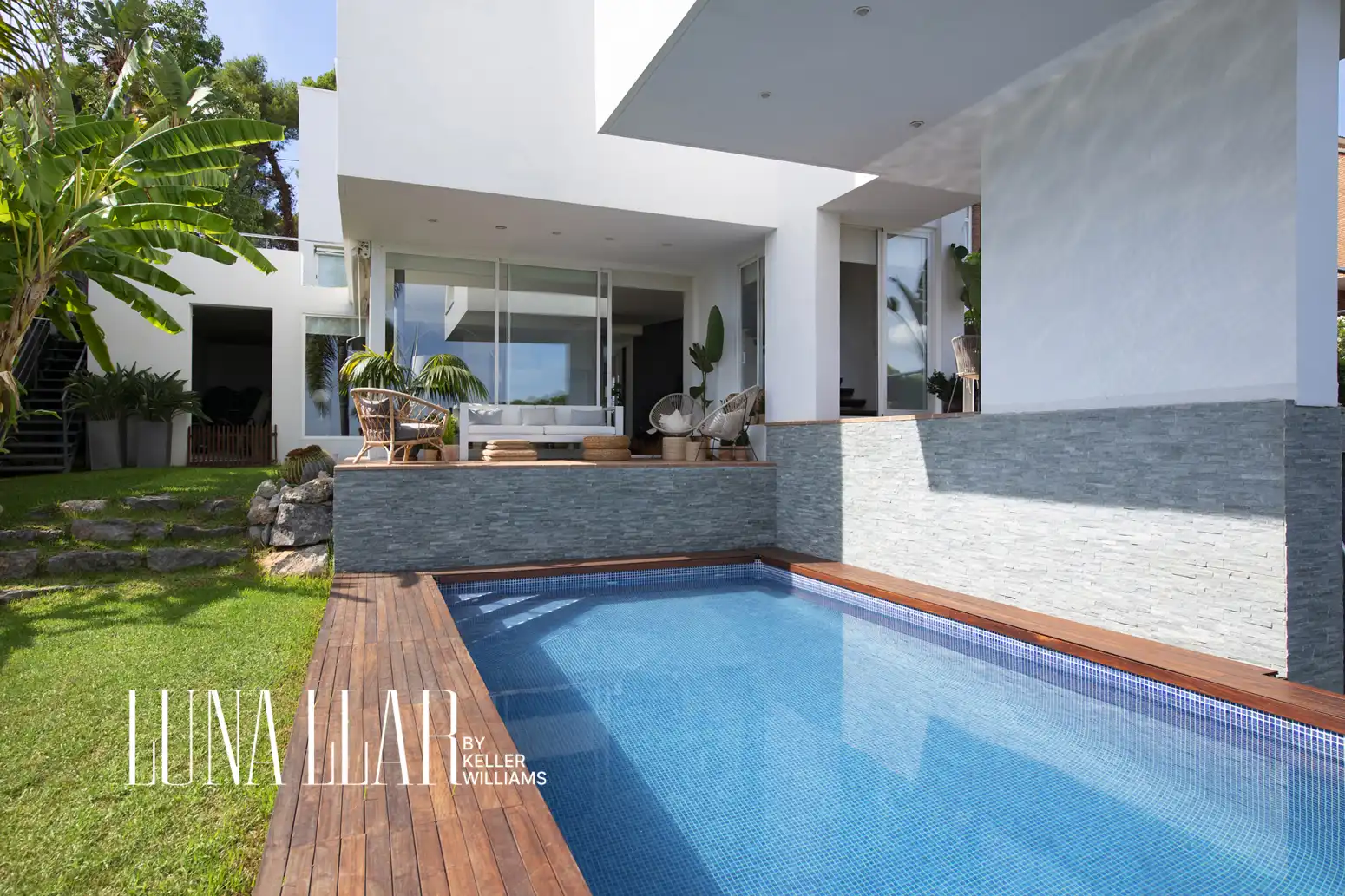 Piscina de Casa o chalet en venta en Castelldefels con Aire acondicionado, Calefacción y Parquet