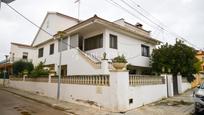 Vista exterior de Casa o xalet en venda en Sant Jaume dels Domenys amb Aire condicionat, Calefacció i Jardí privat