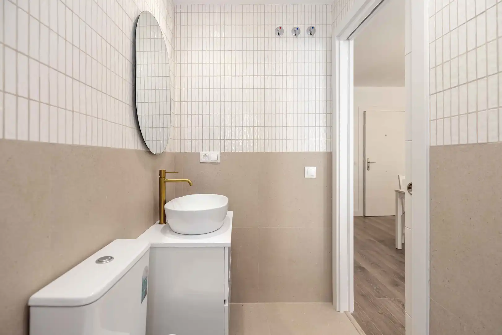 Baño de Apartamento en venta en Málaga con Aire acondicionado, Calefacción y Terraza