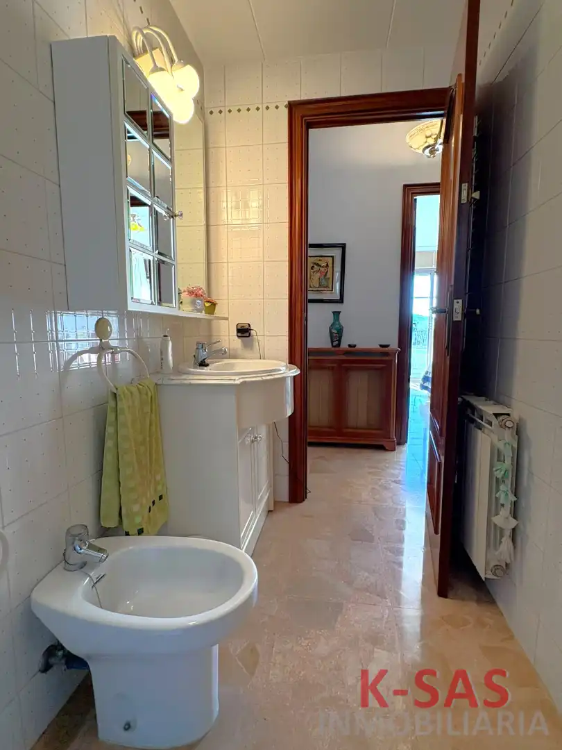 Casa amb piscina en venda a Carrer de les Tres Torres 6, imagen 14