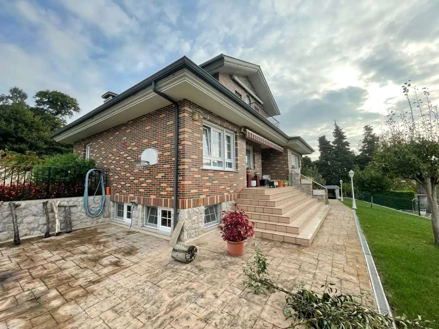 Chalet con jardín en venta en Calle SORRIBA, imagen 3
