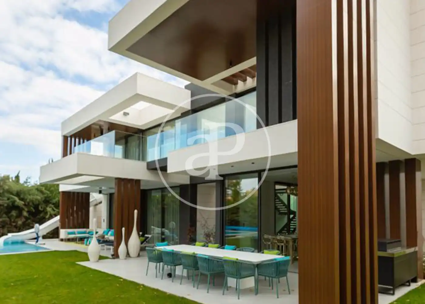 Terraza de Casa o chalet en venta en Madrid con Aire acondicionado, Calefacción y Jardín privado