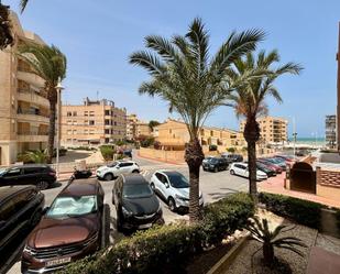 Vista exterior de Pis de lloguer en Guardamar del Segura amb Terrassa