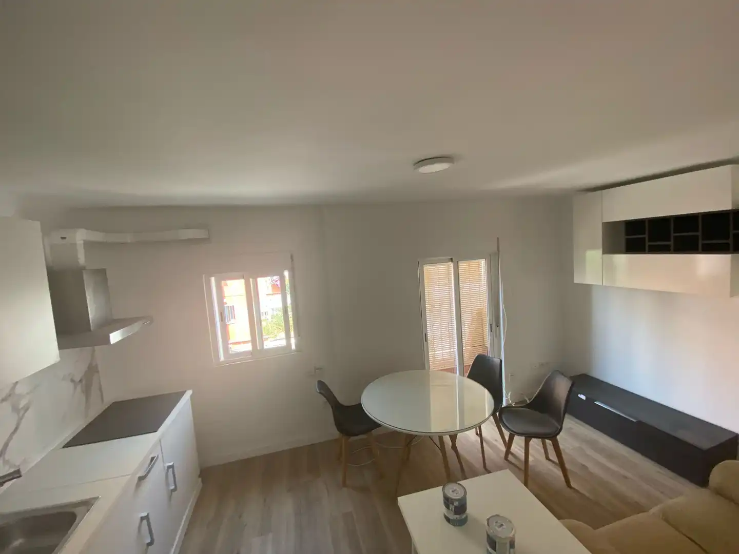 Wohnung zur Miete in Placeta Larra, 2, Barrio de Zaidín