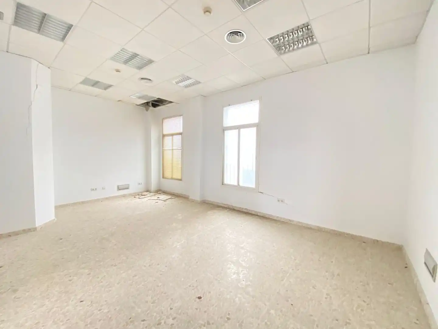 Oficina en venta en Calle MANUEL PEREZ REGORDAN, Arcos de la Frontera