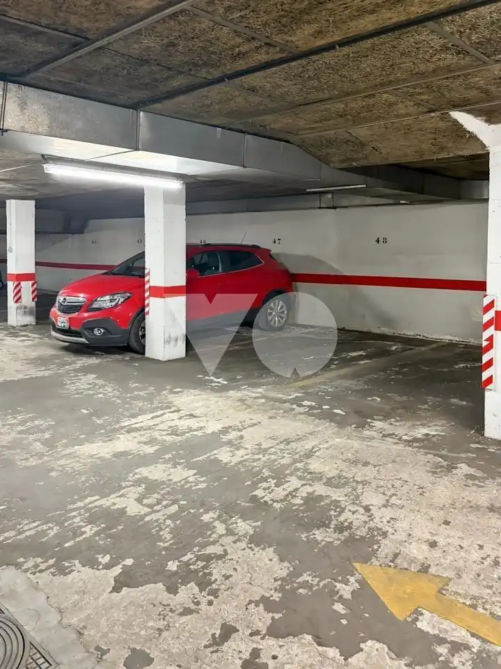 Aparcament de Garatge en venda en Madrid