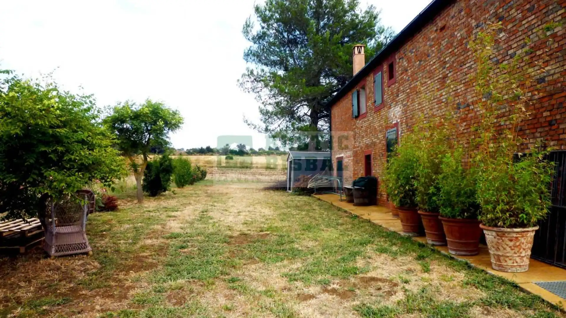 Finca rústica de alquiler en La Pera