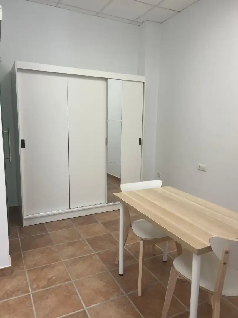 Bedroom of Study for rent in Dos Hermanas  with Air Conditioner, Furnished and Washing machine
