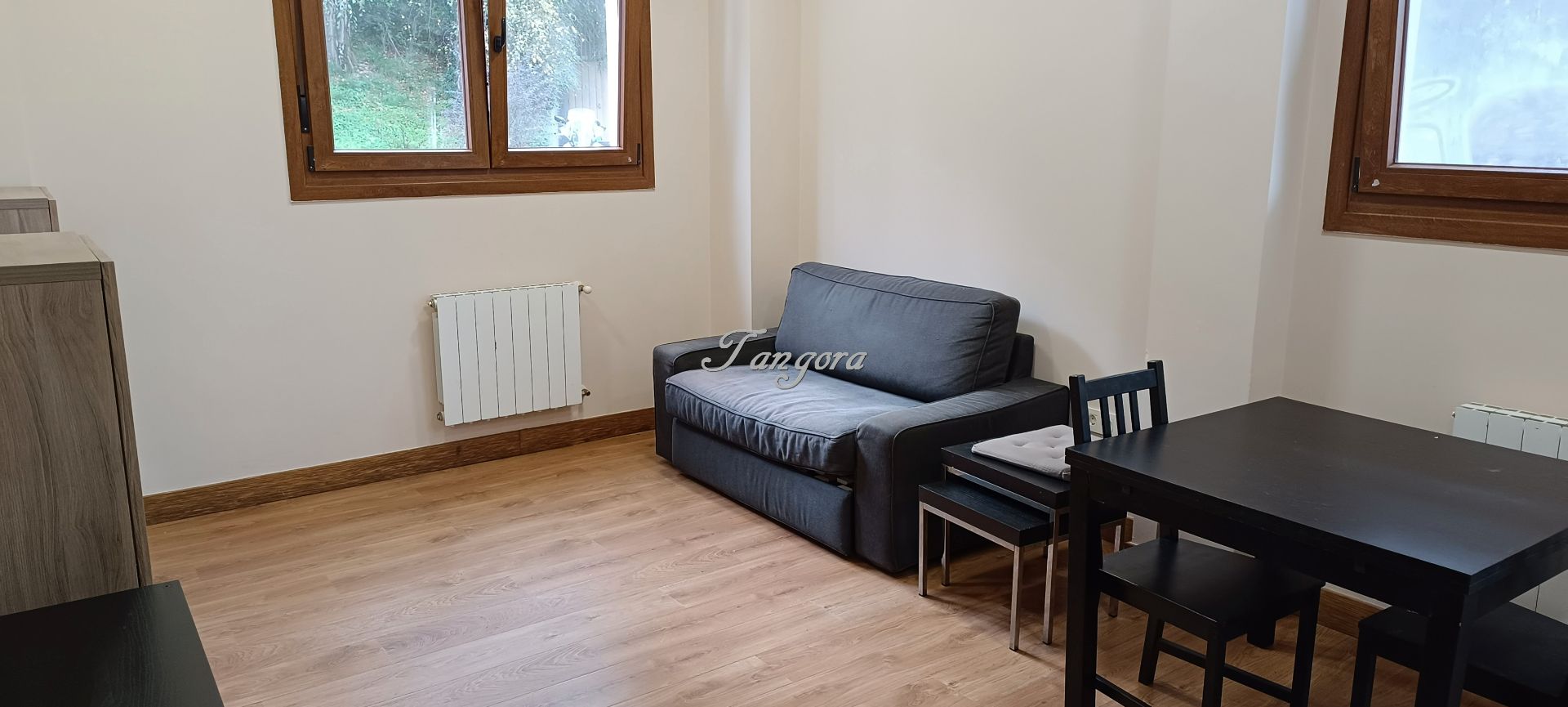 Sala d'estar de Apartament en venda en Getxo  amb Calefacció, Parquet i Forn