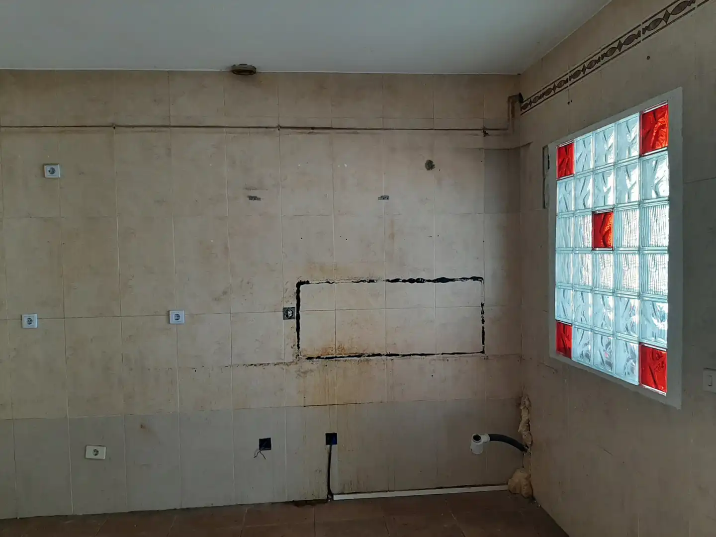 Bany de Casa adosada en venda en Lugo amb Calefacció, Jardí privat i Parquet