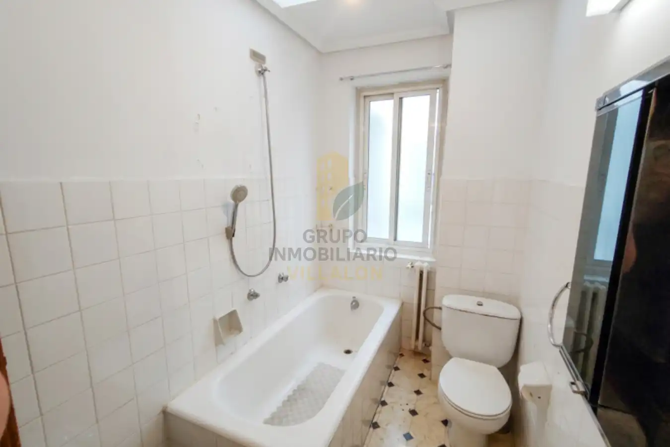 Baño de Piso en venta en León Capital 