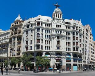 Exterior view of Flat for sale in  Valencia Capital  with Air Conditioner, Heating and Parquet flooring