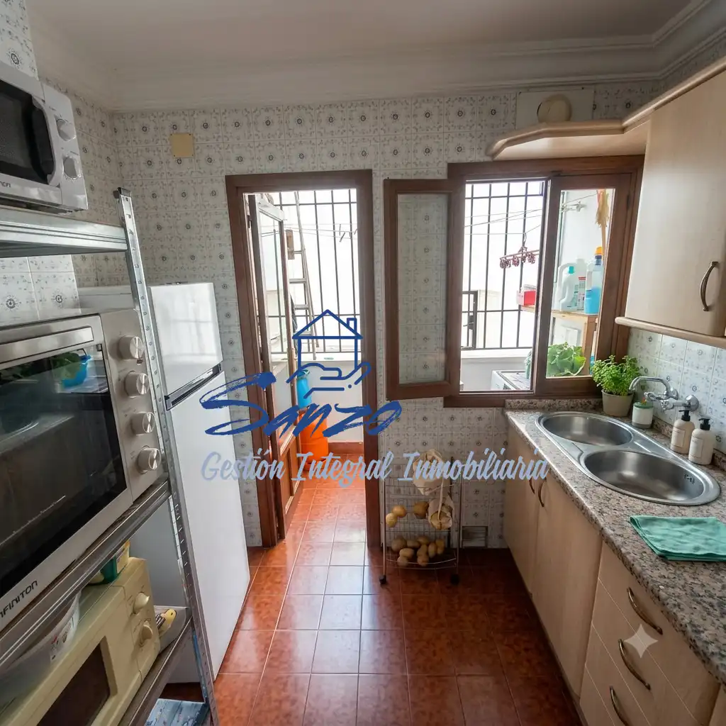 Piso con terraza en venta en Cueva de Menga, imagen 2