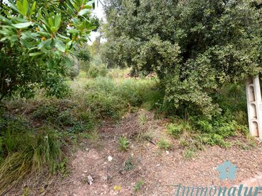 Terreno residencial en venta en Calle Rafael Casanova 10