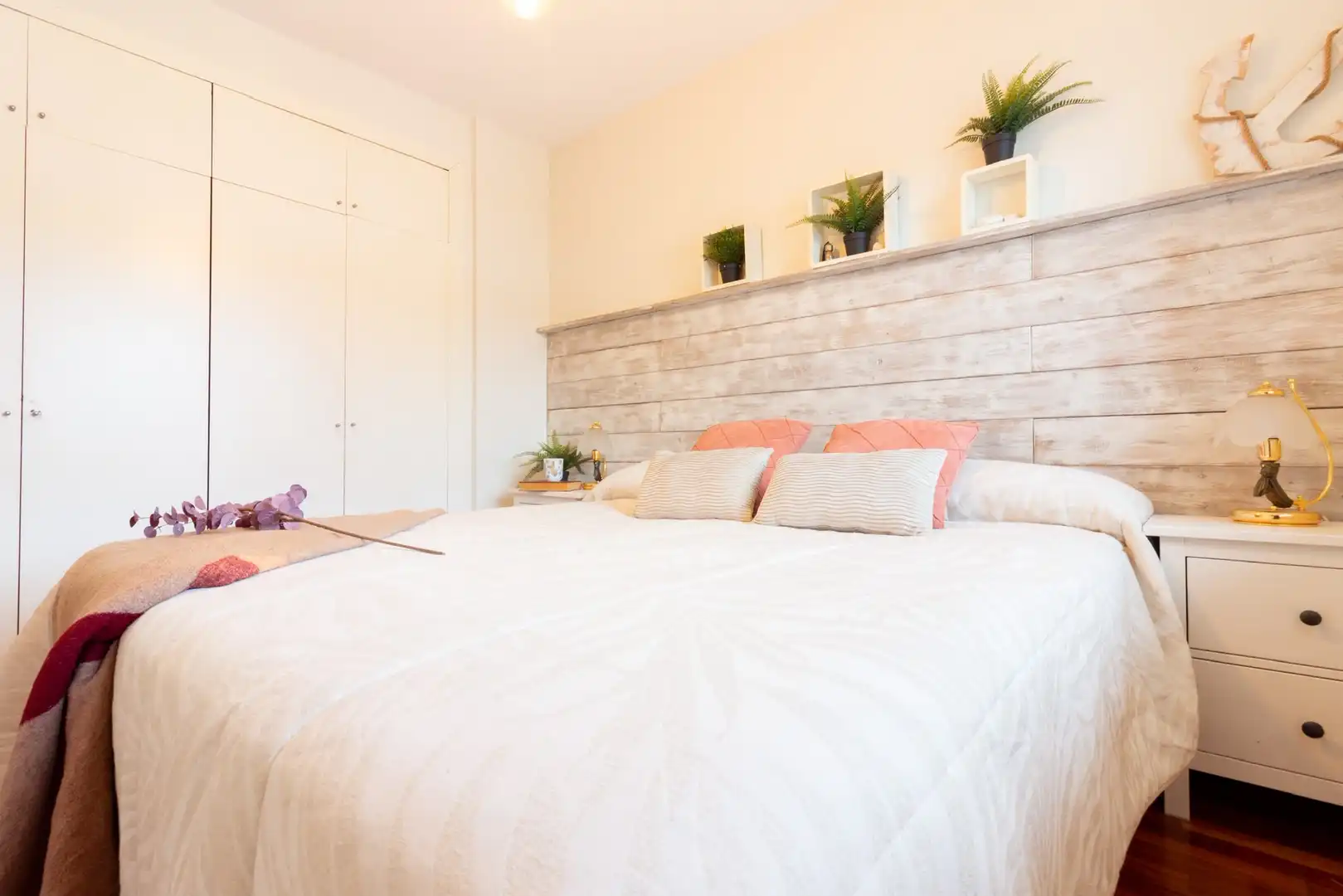 Bedroom of Detached homes for sale in Castelldefels