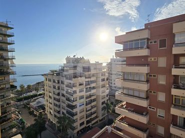 Flat with balcony for sale in Calle Juan Ruiz Muñoz