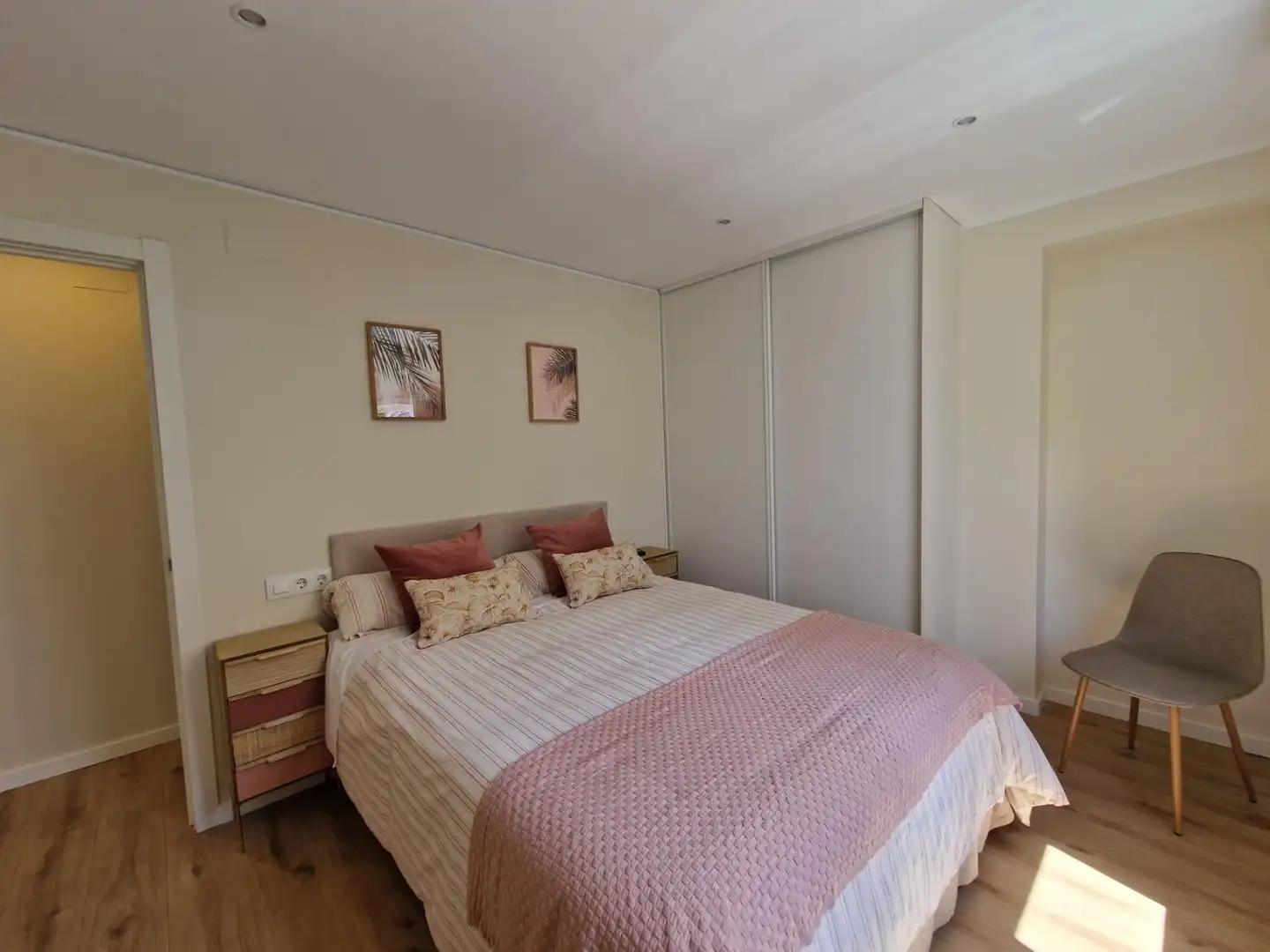 Flat with terrace to rent in Calle TRASMIERA, imagen 19