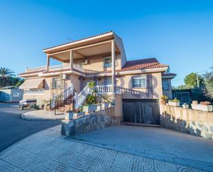 Vista exterior de Casa o xalet en venda en Alicante / Alacant amb Aire condicionat, Terrassa i Piscina