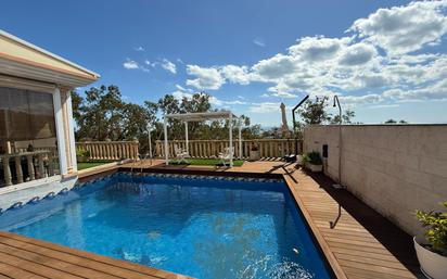 Piscina de Casa o xalet en venda en Málaga Capital amb Aire condicionat, Jardí privat i Terrassa