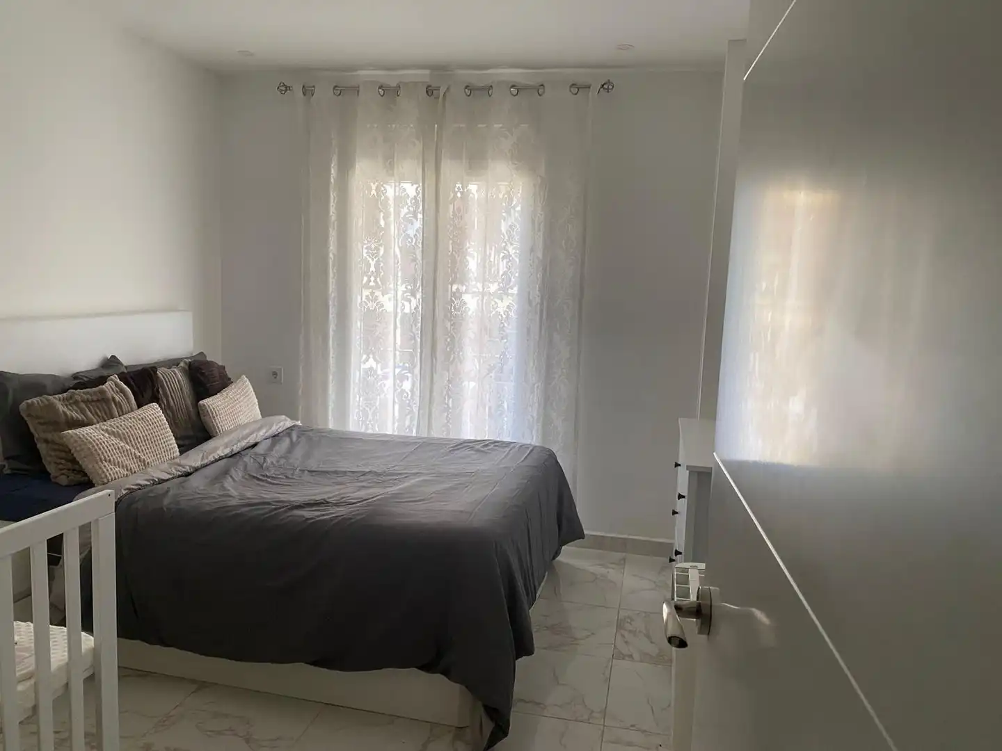 Habitación de Piso en venta en Vic con Calefacción, Terraza y Balcón