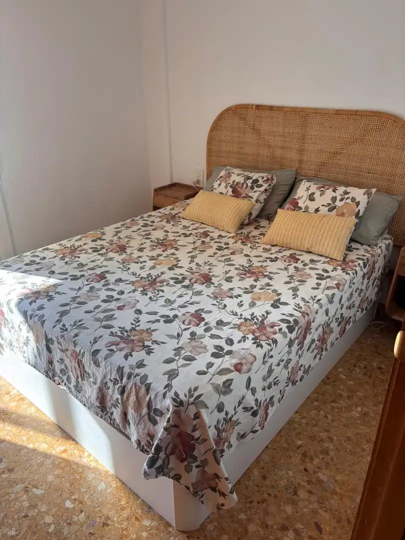 Schlafzimmer von Wohnungen zur Miete in El Puig de Santa Maria mit Möbliert und Gemeinschaftspool