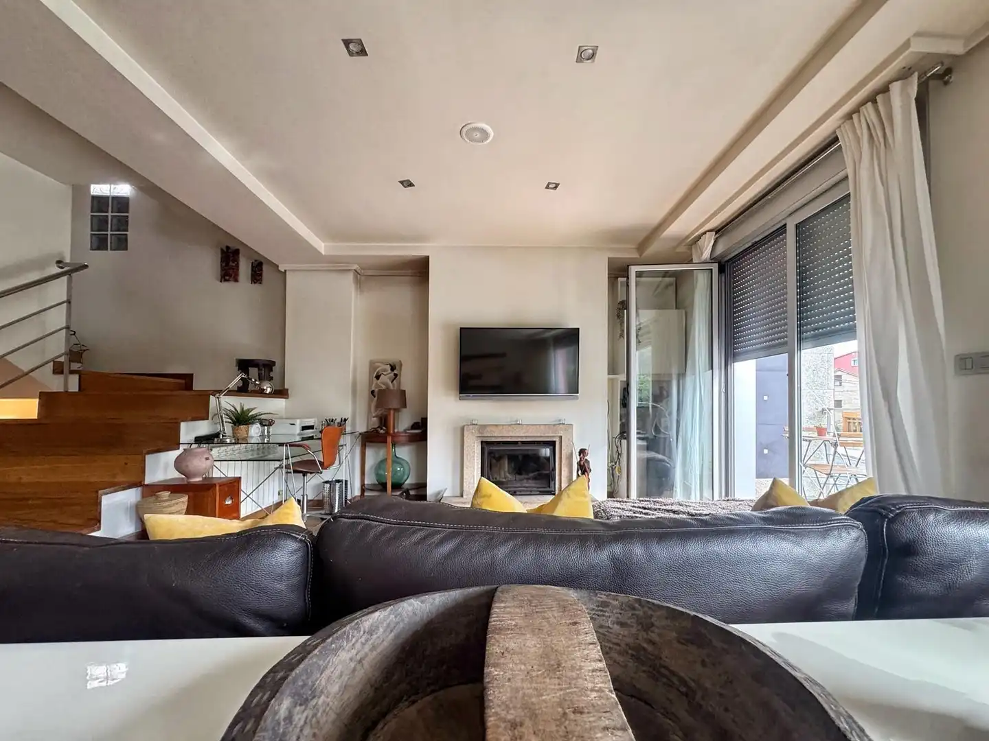 Living room of Flat for sale in O Grove    with Heating, Terrace and Furnished