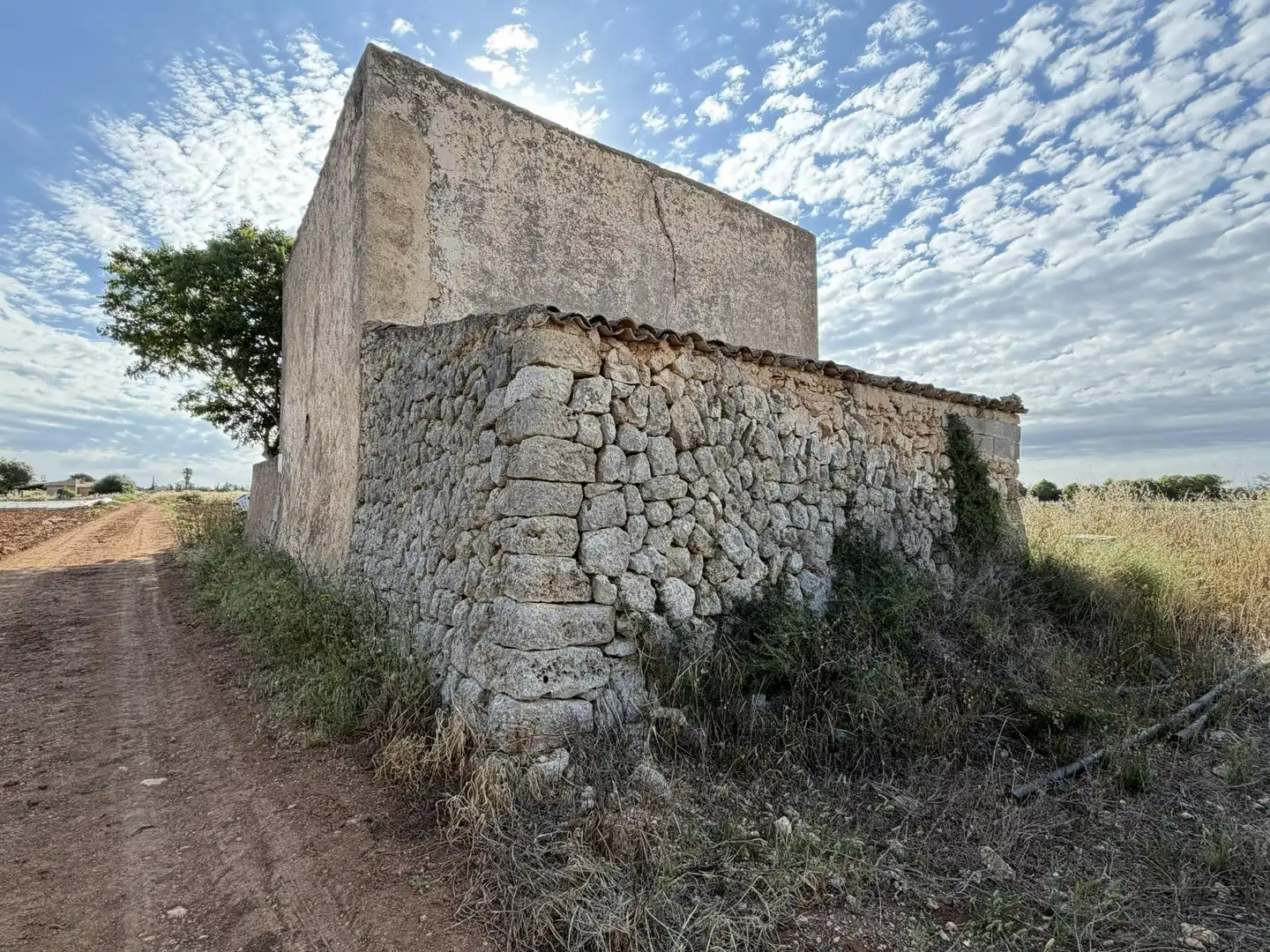 Exterior view of Country homes for sale in Manacor