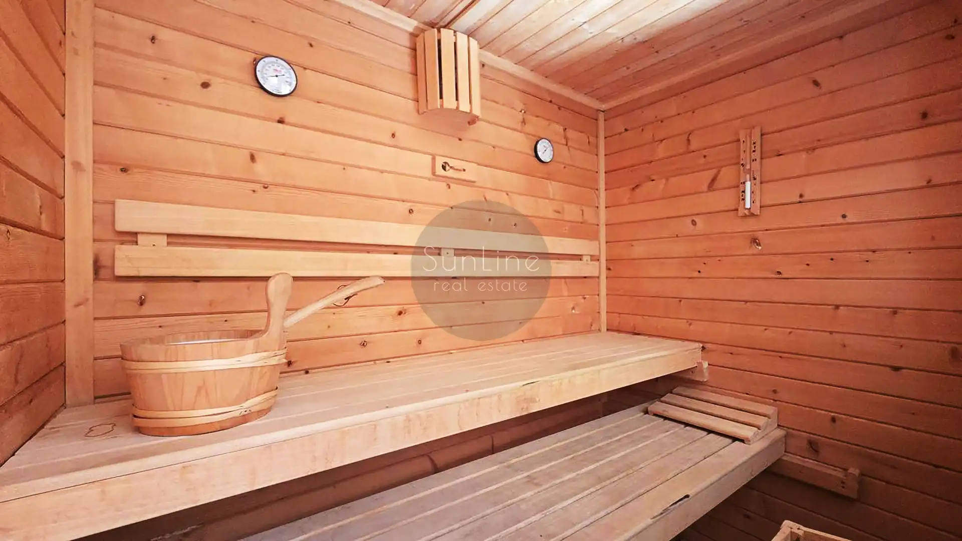 House with pool for sale in Carrer Font de la Carrasquera, imagen 28
