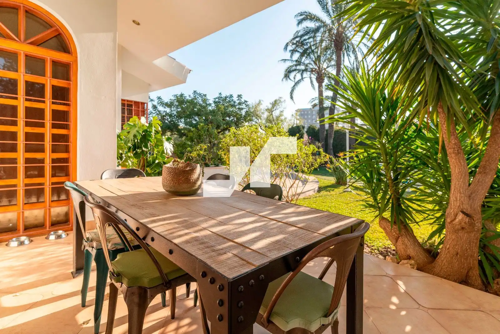 Jardí de Casa o xalet en venda en Benicasim / Benicàssim amb Aire condicionat, Calefacció i Jardí privat