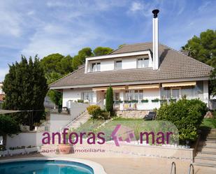 Vista exterior de Casa o xalet en venda en  Tarragona Capital amb Aire condicionat, Jardí privat i Piscina