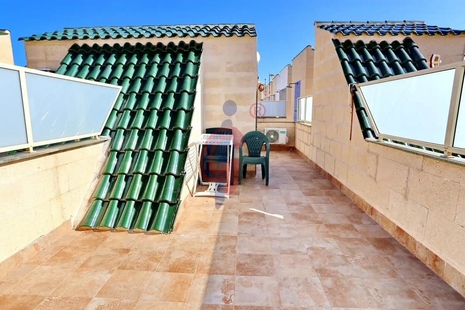 Terrace of Houses for sale in Torrevieja  with Air Conditioner, Terrace and Furnished