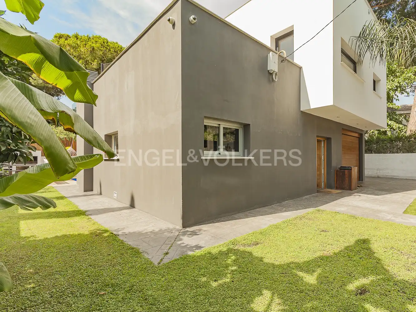Exterior view of Houses for rent in Castelldefels  with Air Conditioner, Heating and Private garden