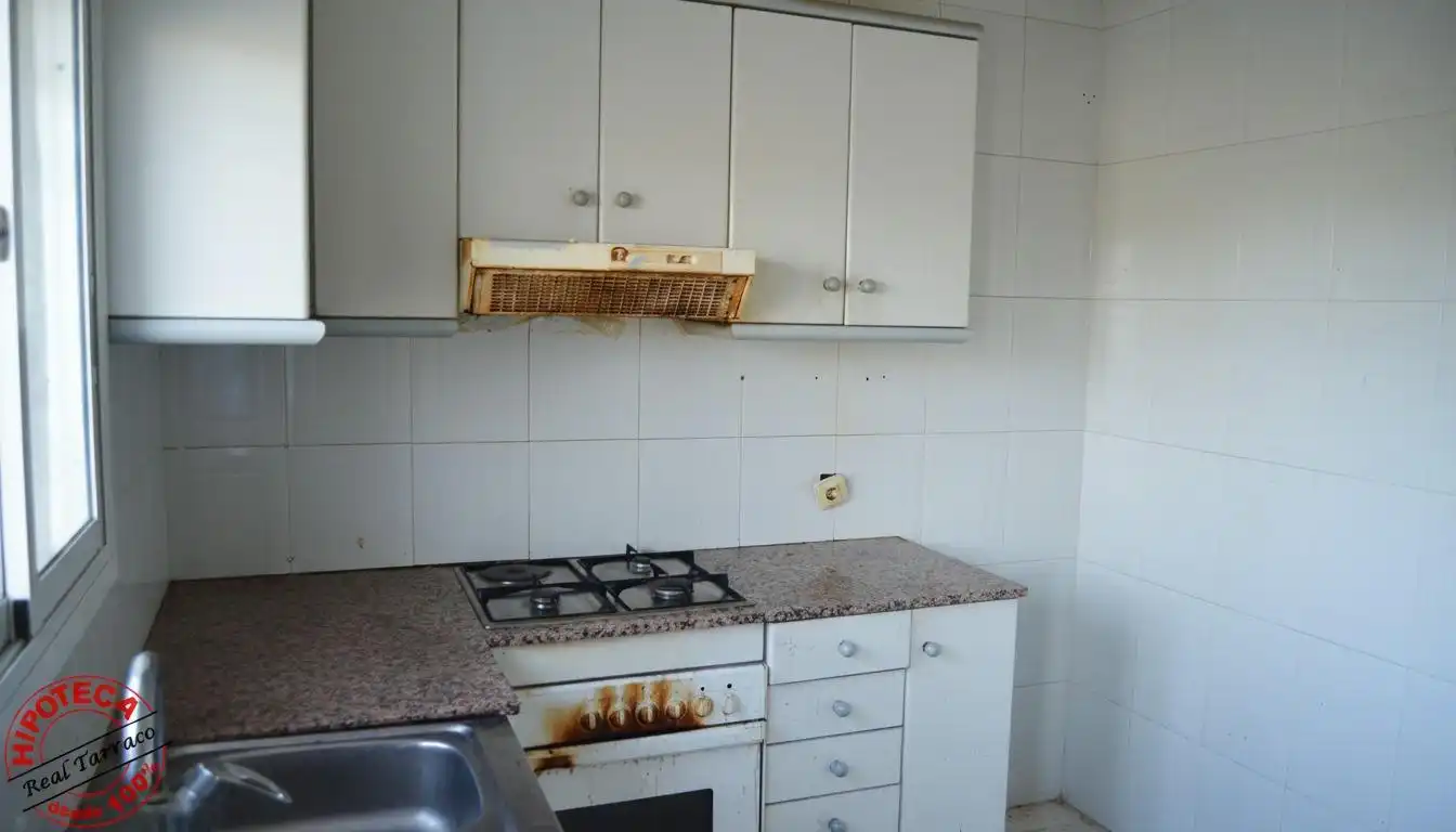 Cuina de Casa adosada en venda en Creixell amb Jardí privat, Terrassa i Traster