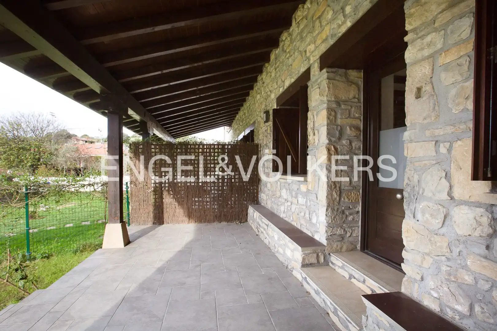 Detached homes for sale in Eguzkitza Bidea, Berango