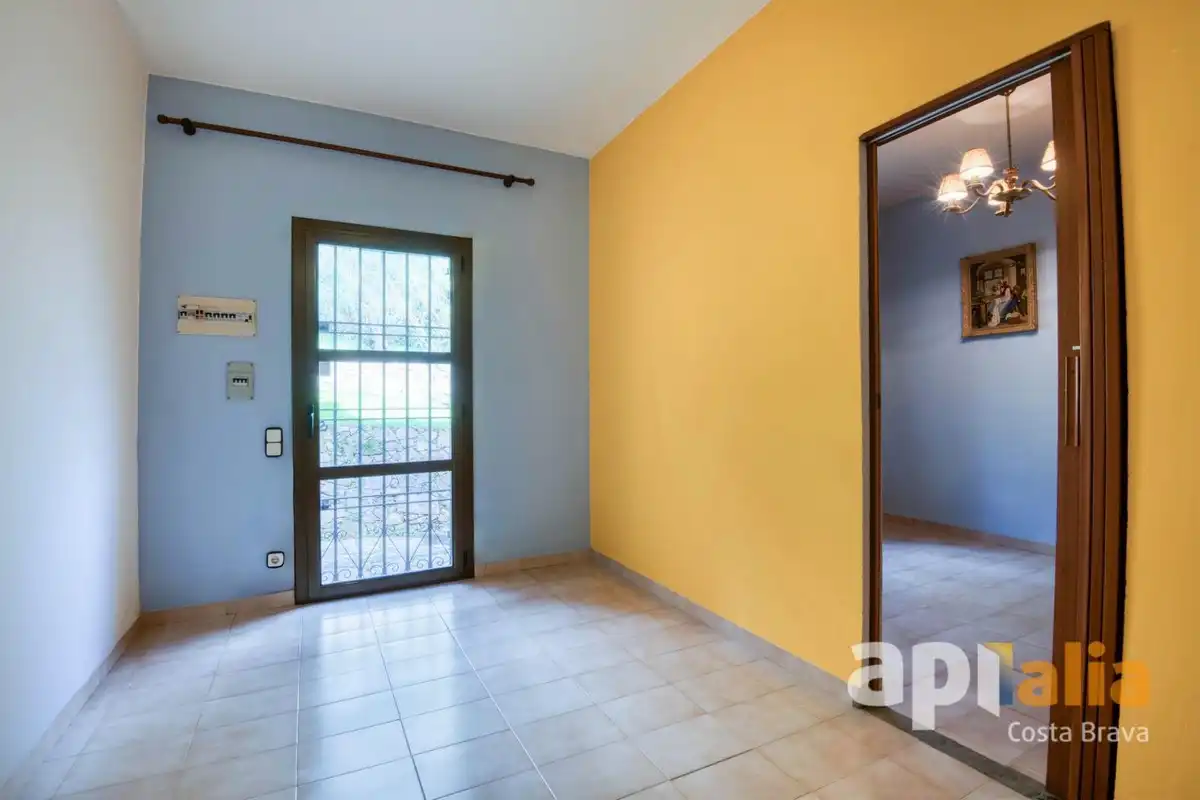 Chalet con piscina en venta en Carrer Basilea, imagen 23