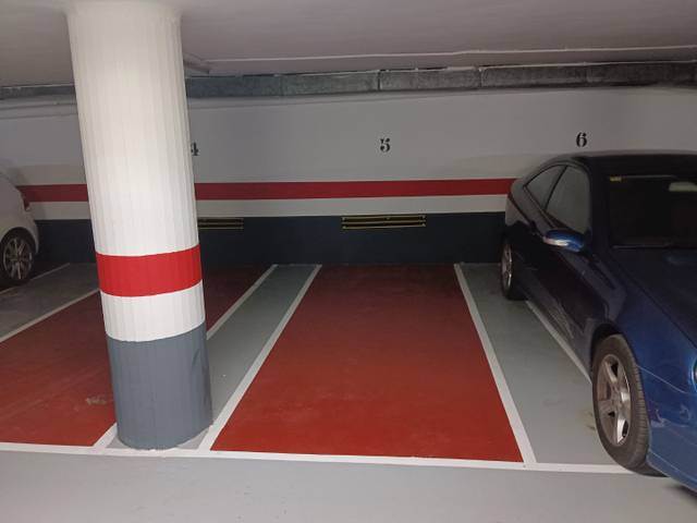 Garaje en Alquiler en Calle de Ponciano Ponzano, 9 en Paseo Independencia