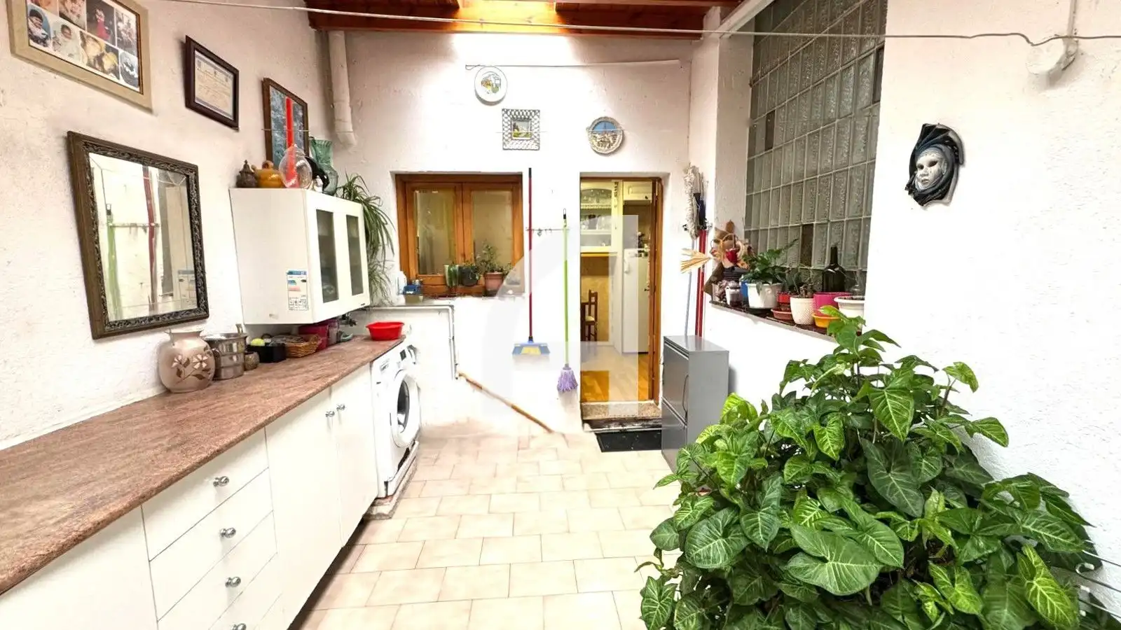 Cuina de Casa o xalet en venda en Sant Julià de Ramis amb Aire condicionat i Calefacció