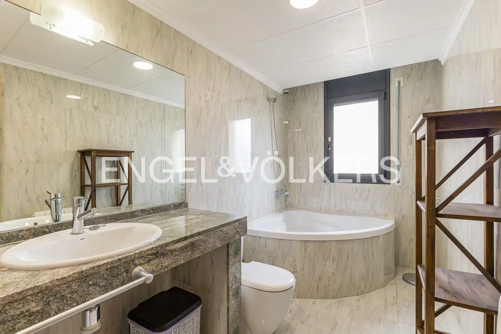 Bathroom of Houses for sale in El Vendrell  with Air Conditioner, Heating and Private garden