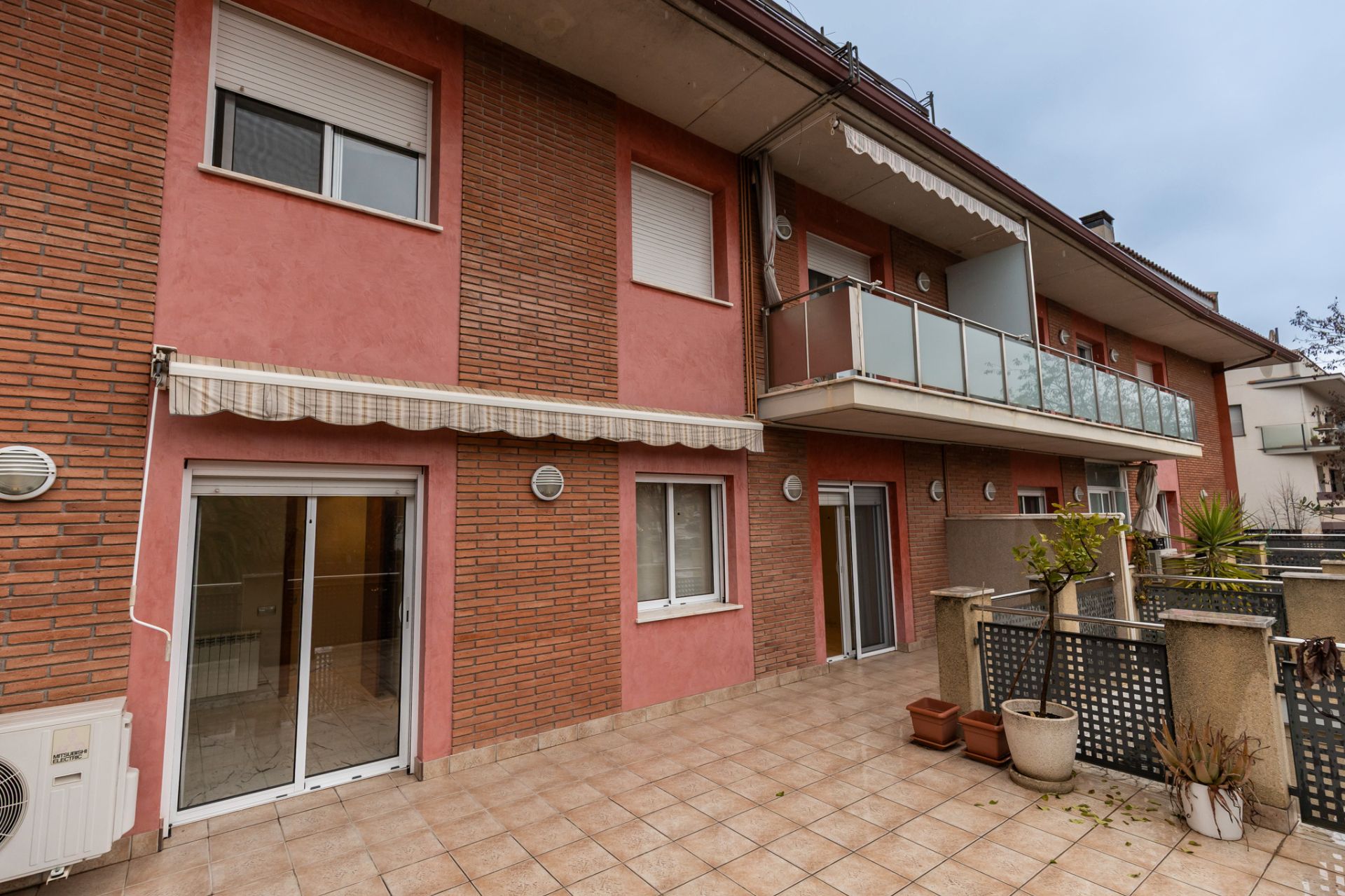 Vista exterior de Pis en venda en Les Franqueses del Vallès amb Aire condicionat i Terrassa