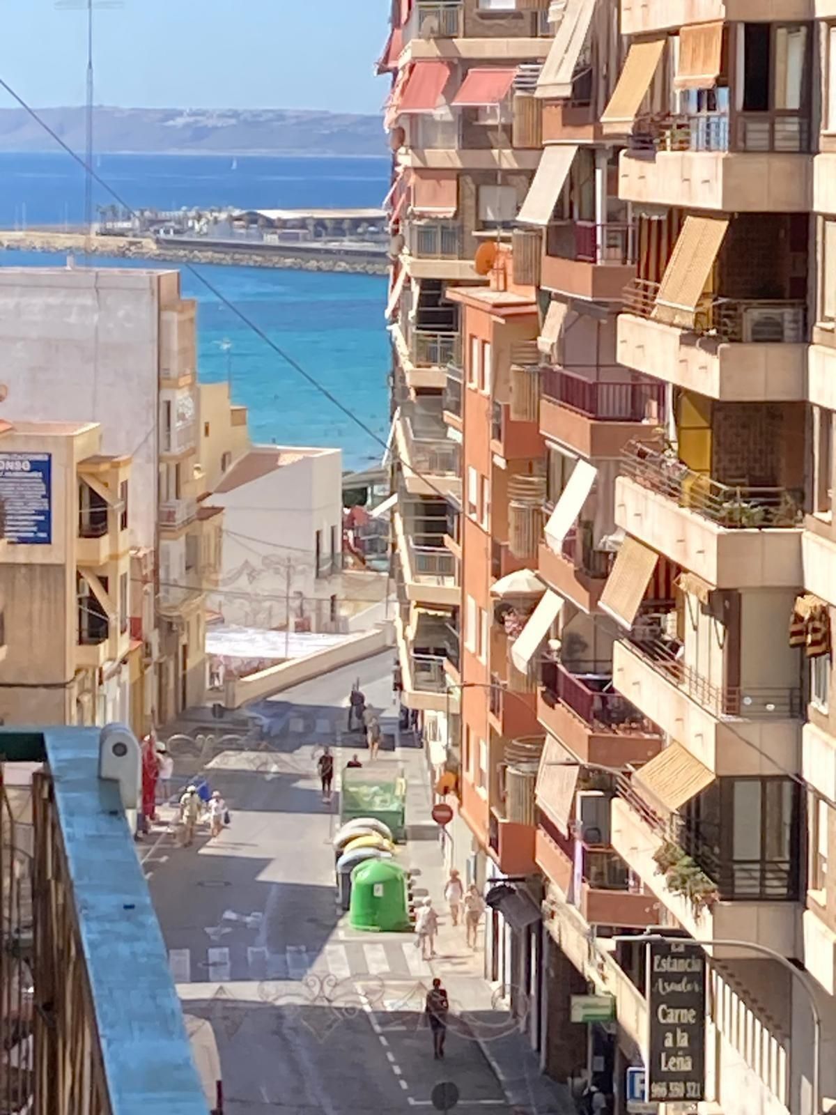 Exterior view of Flat to rent in Alicante / Alacant  with Air Conditioner, Terrace and Balcony