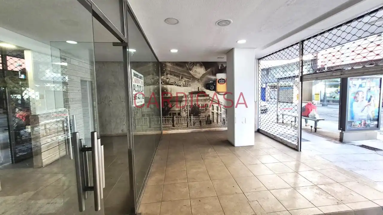 Local de alquiler en Vigo  con Aire acondicionado