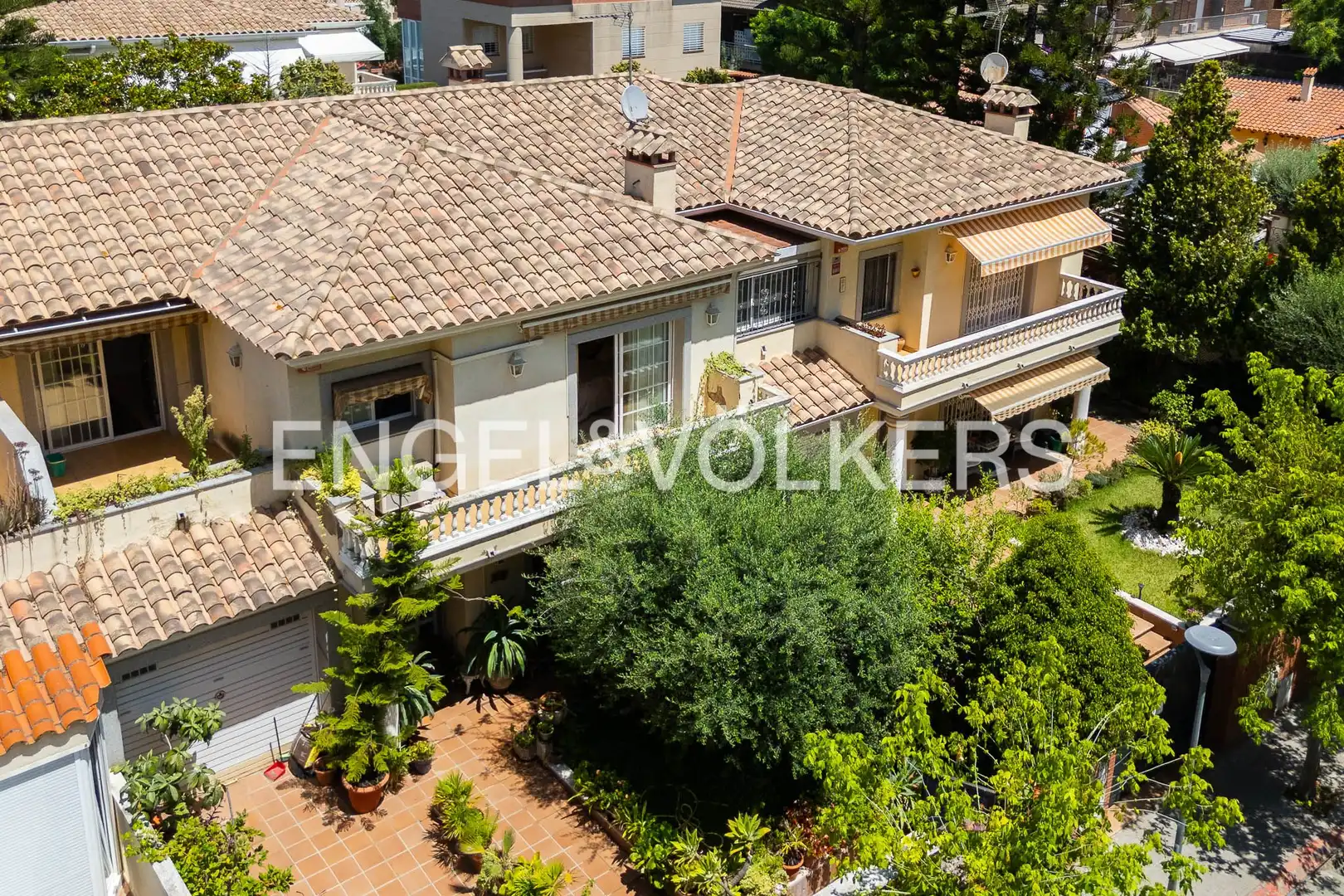 Vista exterior de Casa adosada en venta en Premià de Mar con Aire acondicionado y Calefacción