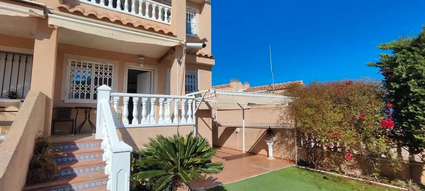 Duplex con piscina in affitto a Carrer del Mar 46b