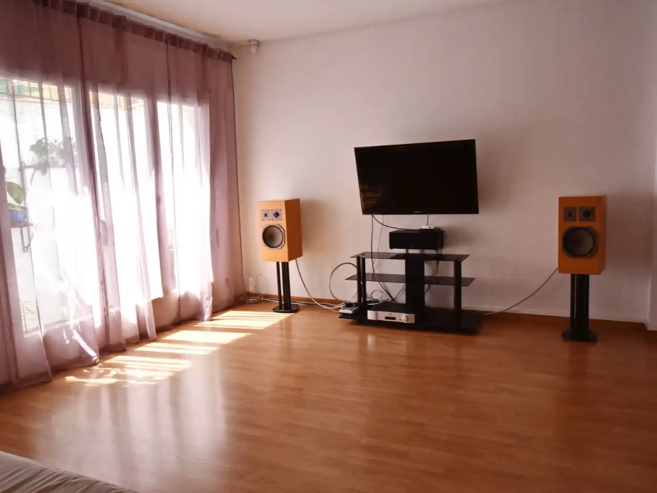 Flat with lift for sale in Aragon 120