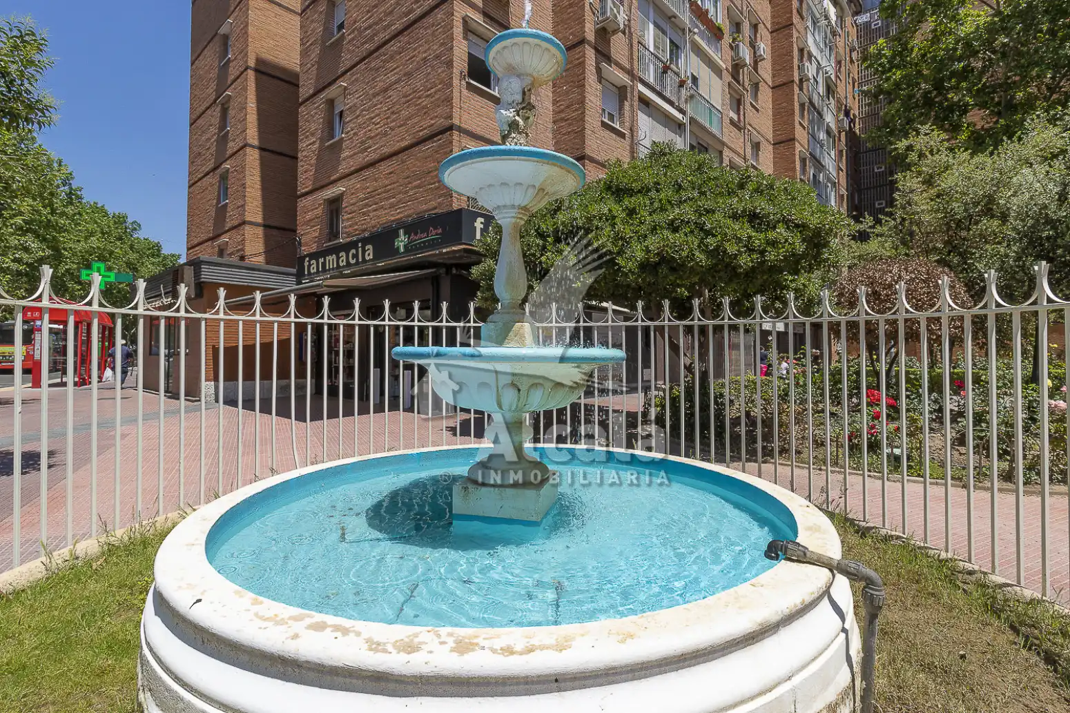 Vista exterior de Piso en venta en Alcalá de Henares con Calefacción y Terraza