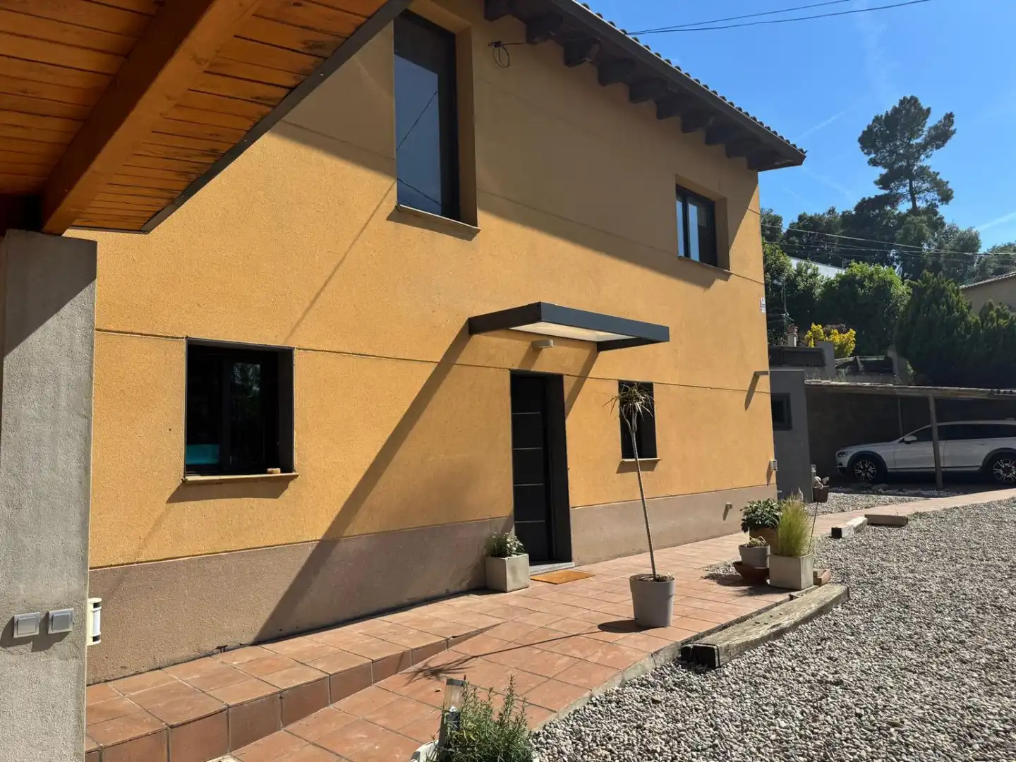 Vista exterior de Casa o xalet en venda en Vallgorguina amb Aire condicionat, Calefacció i Traster