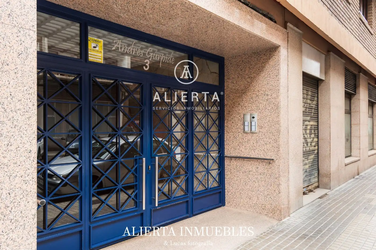 Vista exterior de Pis en venda en Zaragoza amb Calefacció