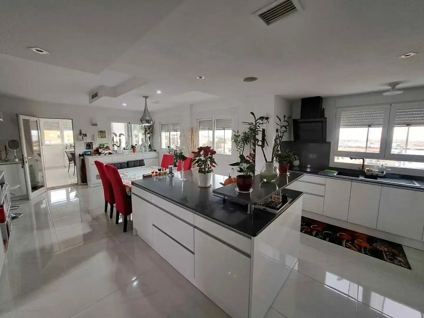 Cocina de Ático en venta en Eivissa con Aire acondicionado, Jardín privado y Trastero