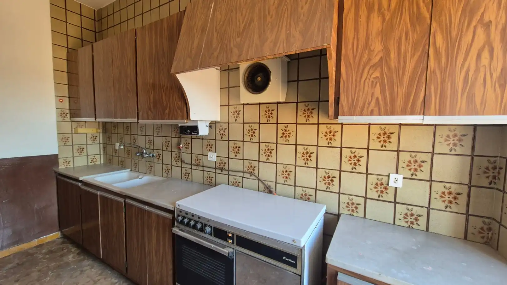 Kitchen of Country homes for sale in Jafre  with Heating, Private garden and Terrace