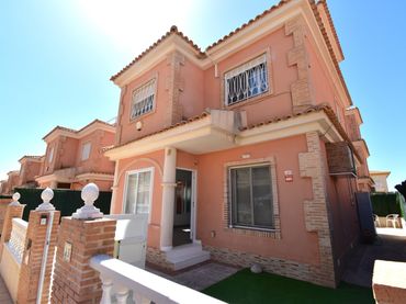 Casa en venta en Orihuela Costa